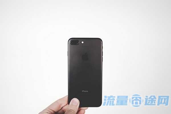 有不限流量的卡么（有不限流的流量卡吗）