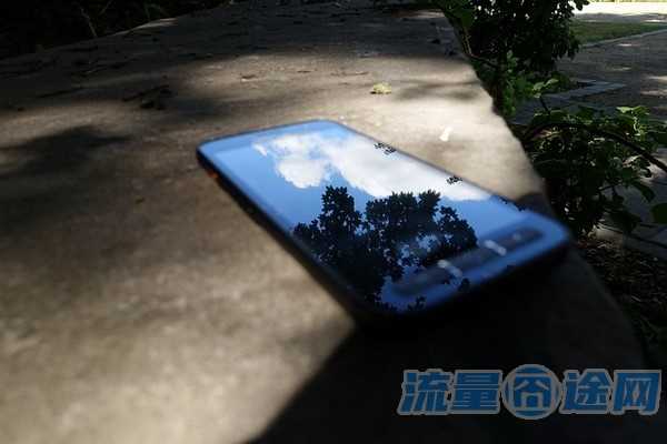 100G的流量卡猫腻（100g流量卡月租多少钱）2