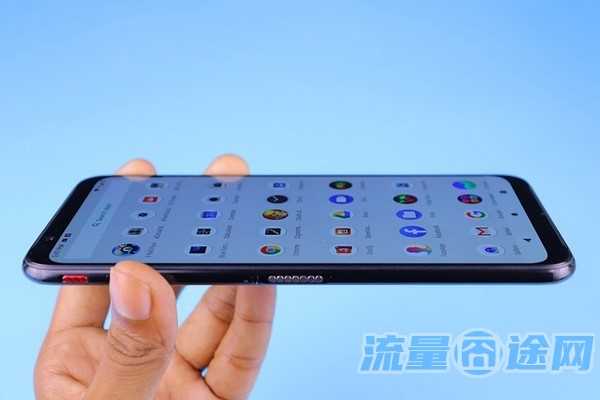 买小米手机送了一张卡有什么用(小米移动吃到饱卡)2