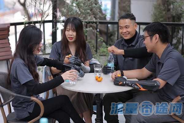 流量囧途文章-atsl大屏装流量卡（atsl加装carpla