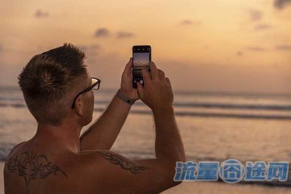 流量囧途文章-联通校园卡定向流量（联通校园卡定向流量app）