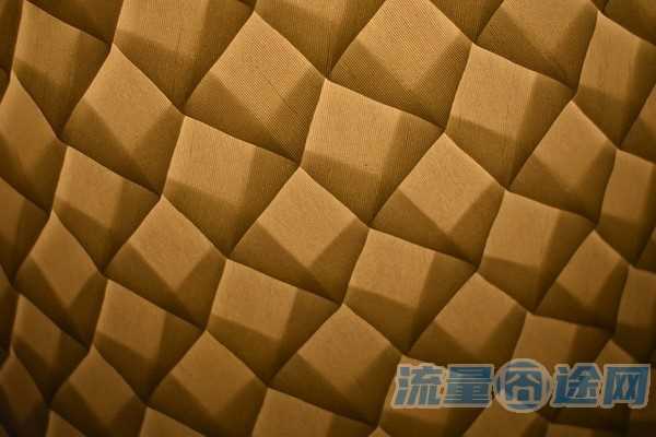 怎么领取月租低流量多的卡（低月租流量卡选哪个运营商好）